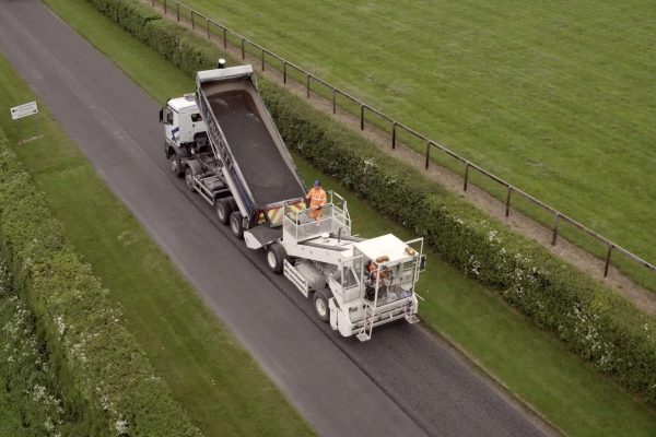 Surface Treatment to Increase the Life Span of Roads